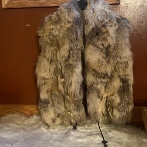 Luxurious Coyote Fur Vest